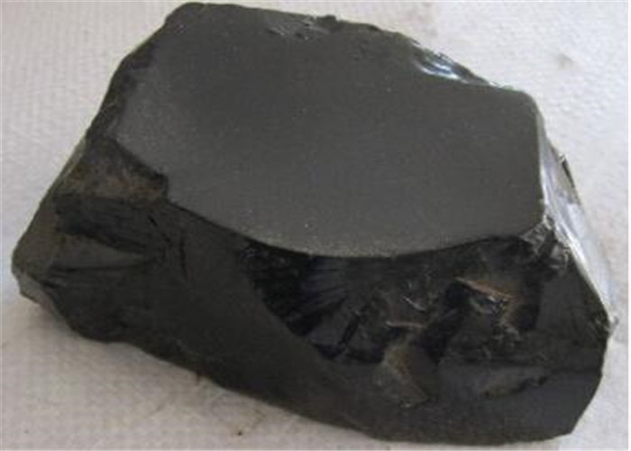 Black Carbon Coal Tar Pitch 58% Coking Value For Prebaked Anode Cells
